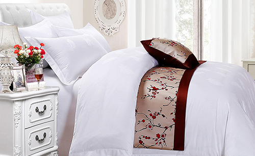 Bed bedding selection Raiders